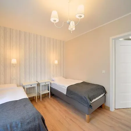 Invest Szklarska 800 B12 *